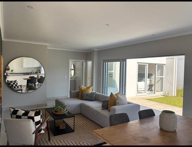2 BEDROOM HOUSE FOR SALE IN LALELA ESTATE